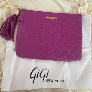 GIGI New York All in One Clutch